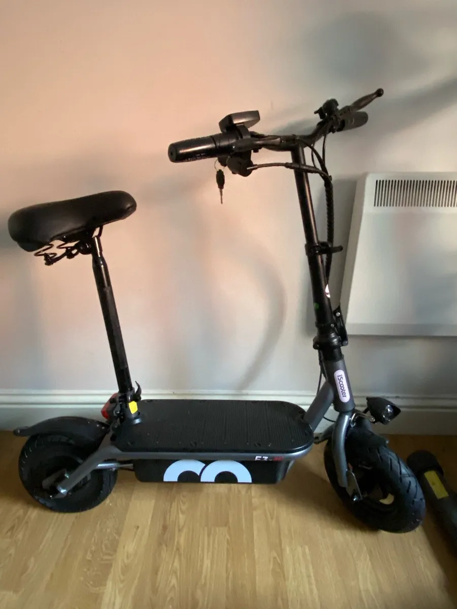 Scooter - Image 1