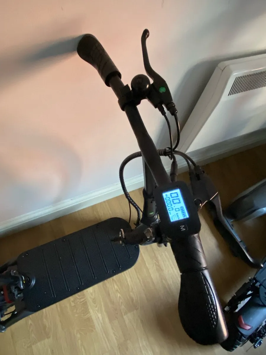 Scooter - Image 4