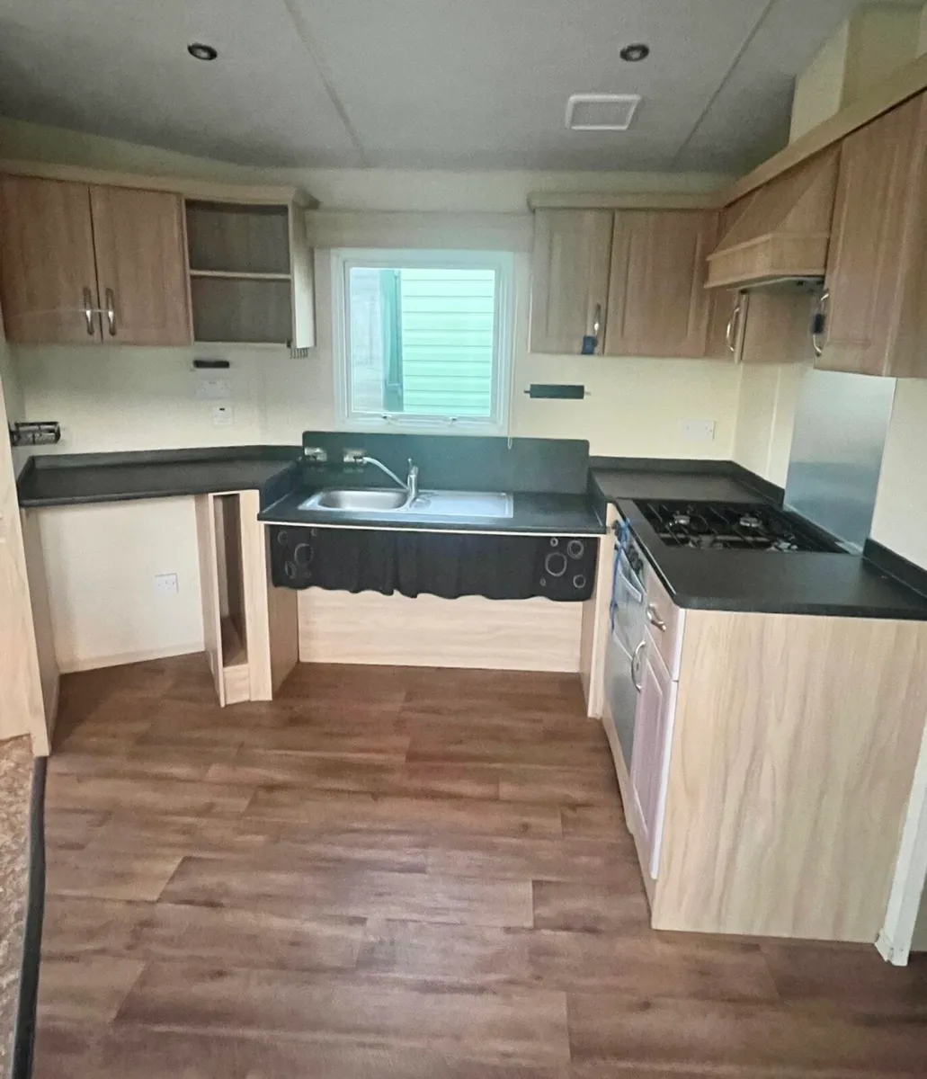 Wheelchair Accessible @ Broomfield Mobile Homes - Image 3