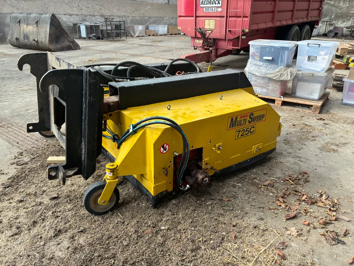 15 Multi sweep 725c bucket sweeper c/w side brush - Image 2