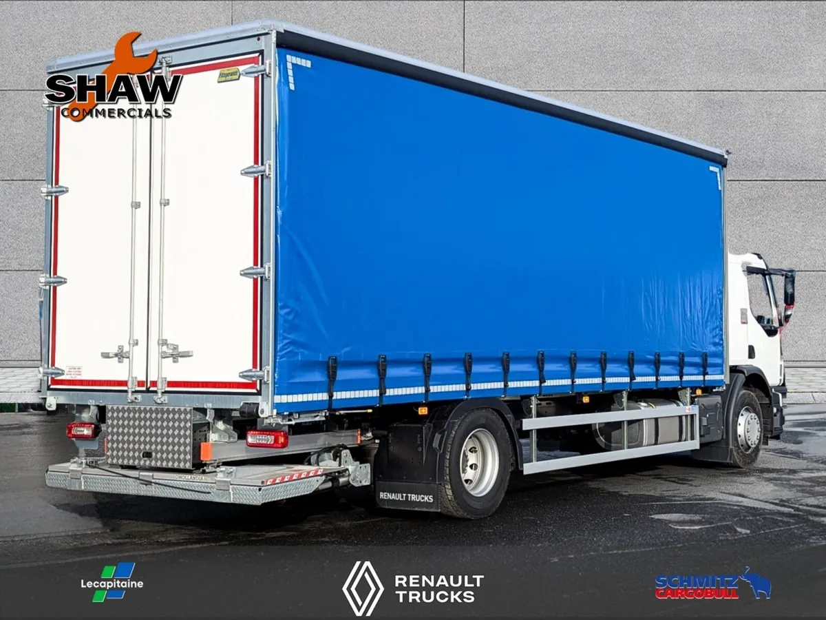 Renault D Wide 18T Curtainsider - Image 3