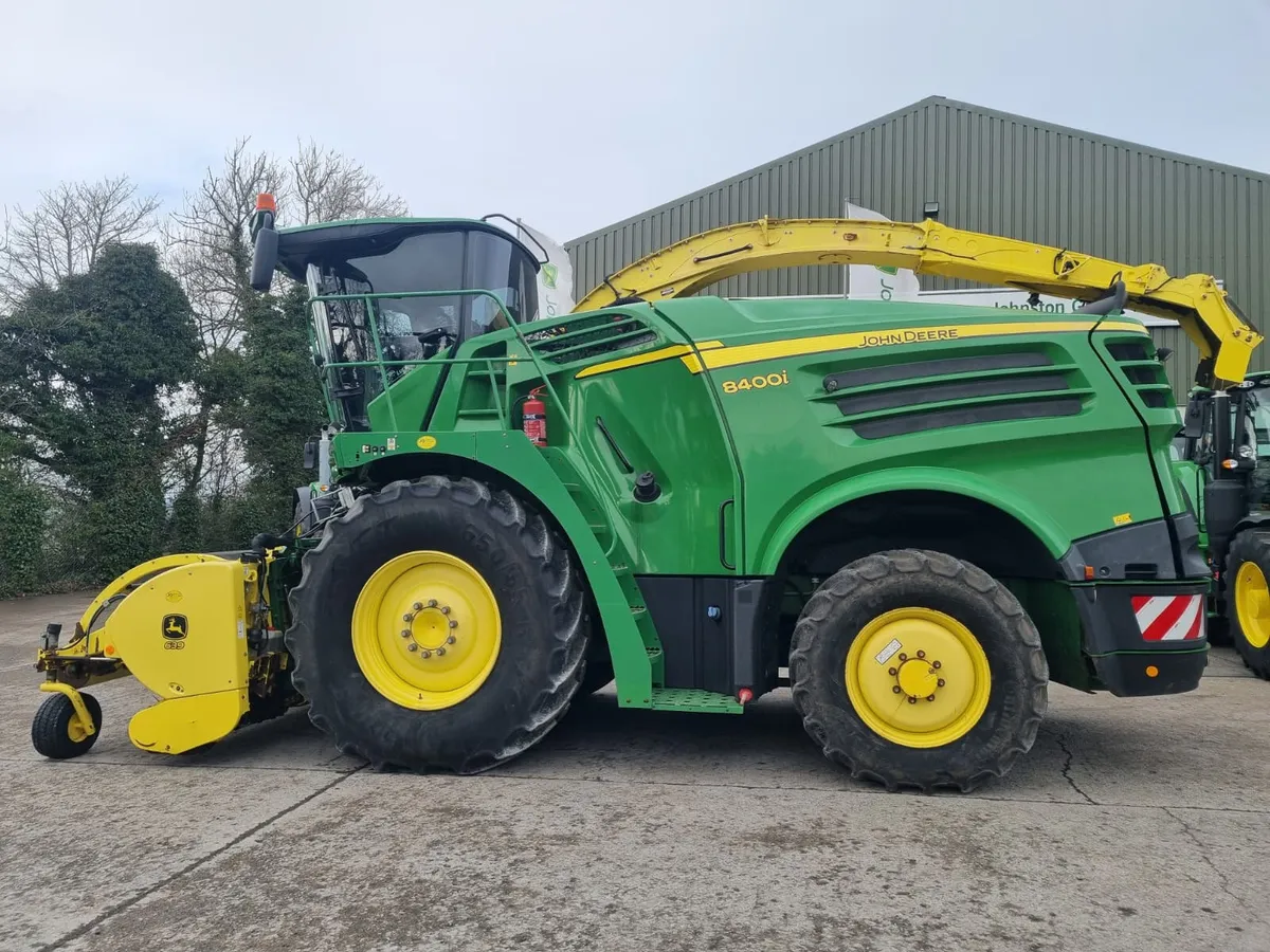 John Deere 8400i (2017) - Image 3