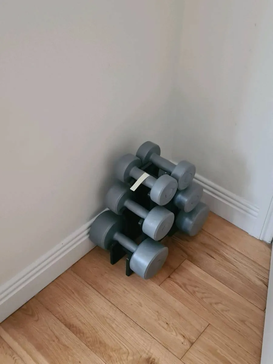 House clearing 1 lot - Image 4