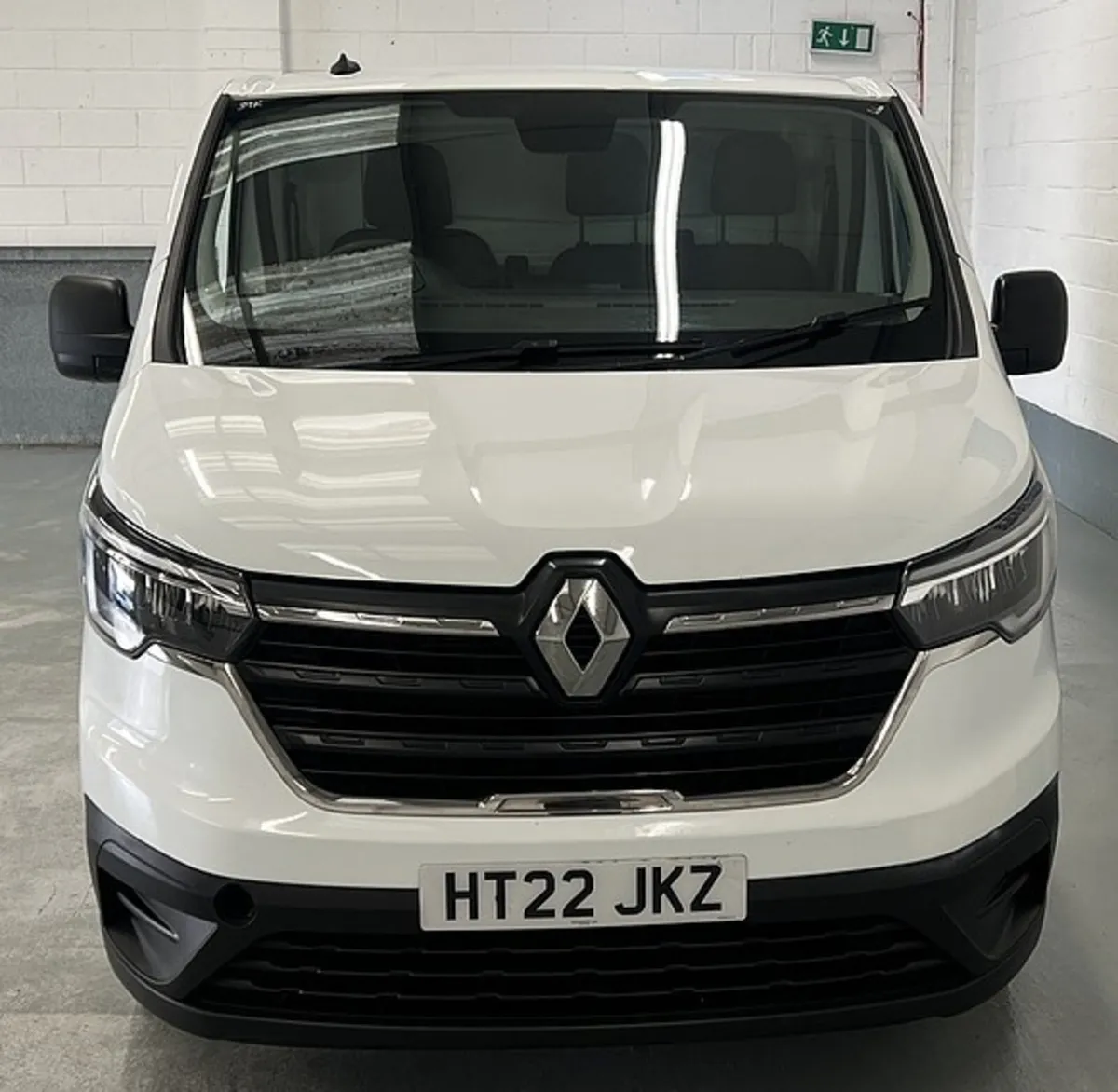 2022 Renault Trafic Panel Van - Image 1