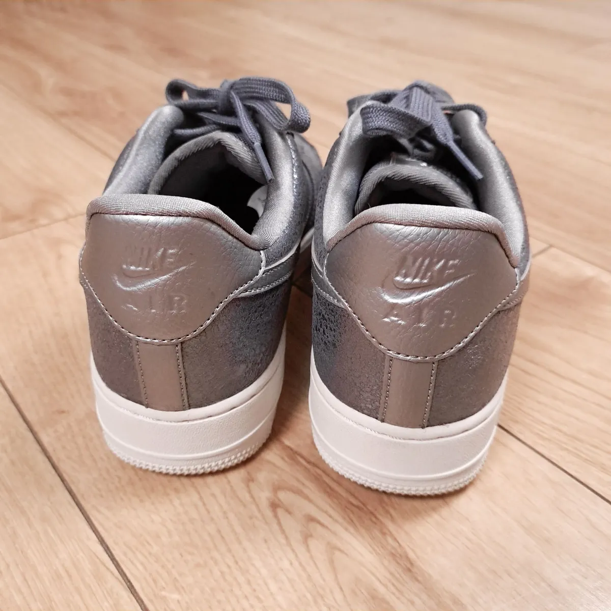 Nike Air Force Grey Silver Trainers 6.5UK/40.5EU - Image 4