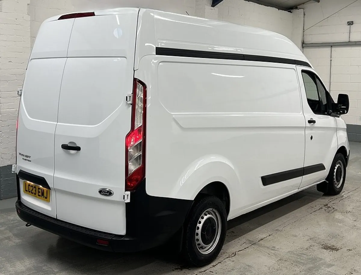 2023 Ford Transit Custom Panel Van - Image 3