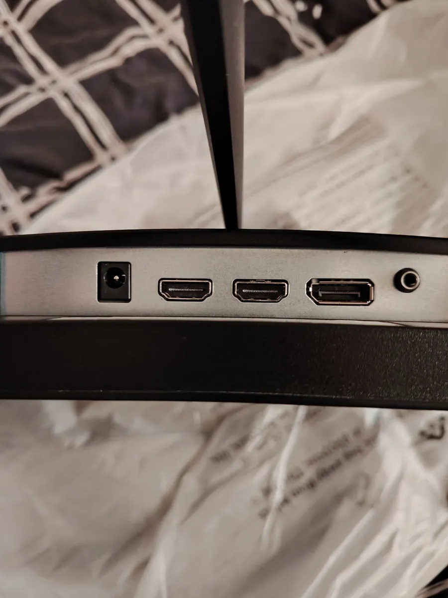 pc monitiors - Image 2