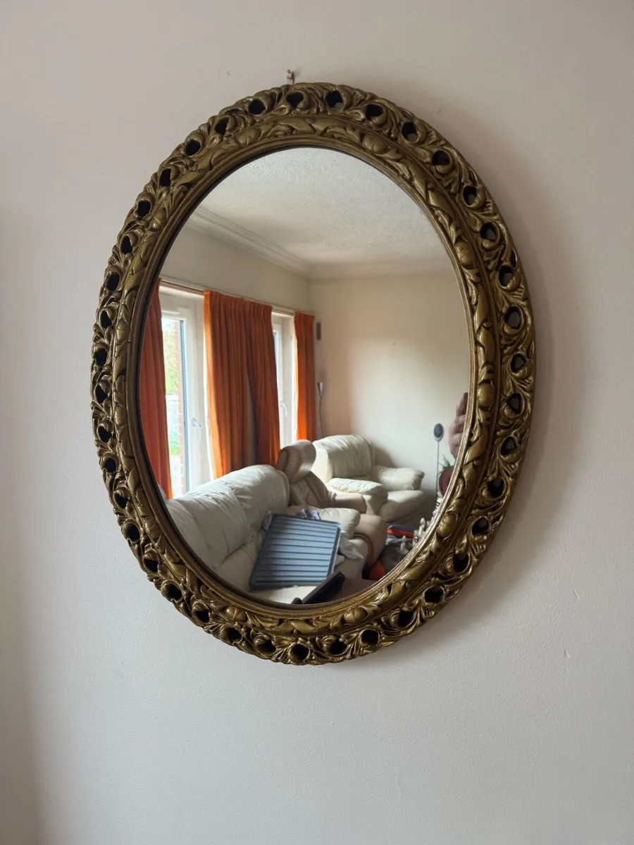 Vintage - Oval Wall Mirror - medium size