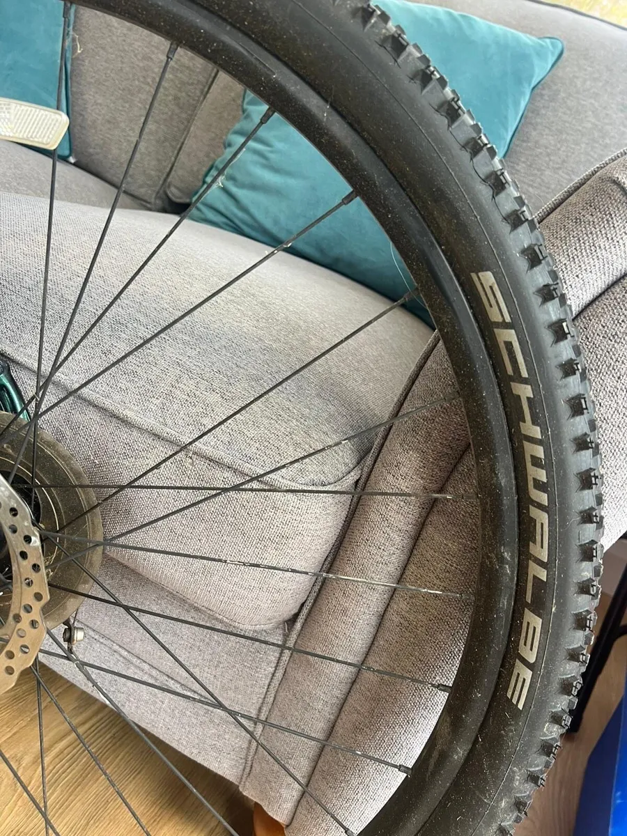 Trek Marlin 7 Mountain Bike - Image 4