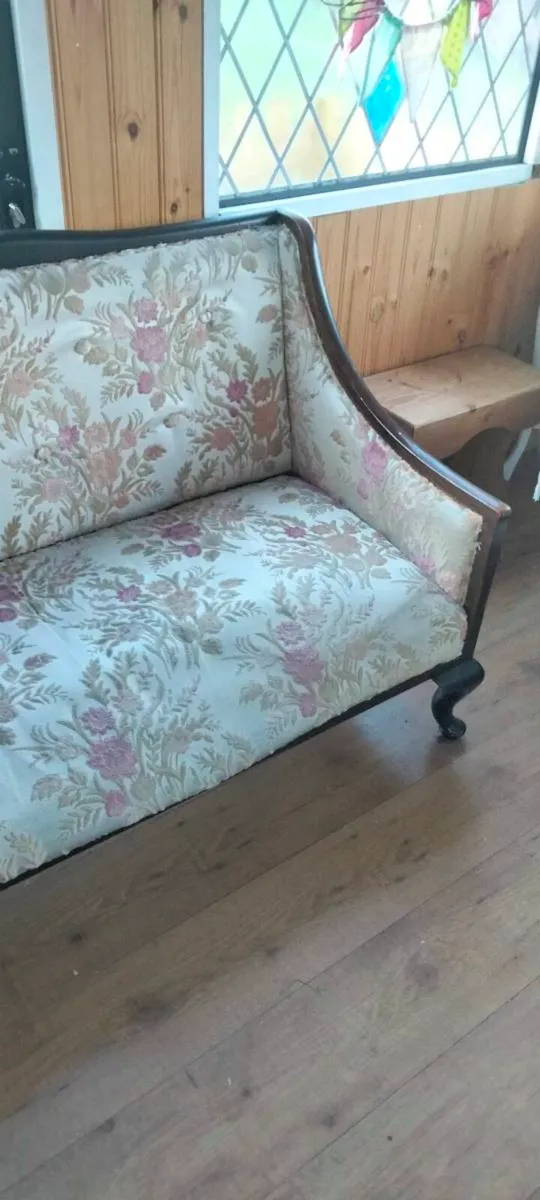 Antique sofa - Image 1