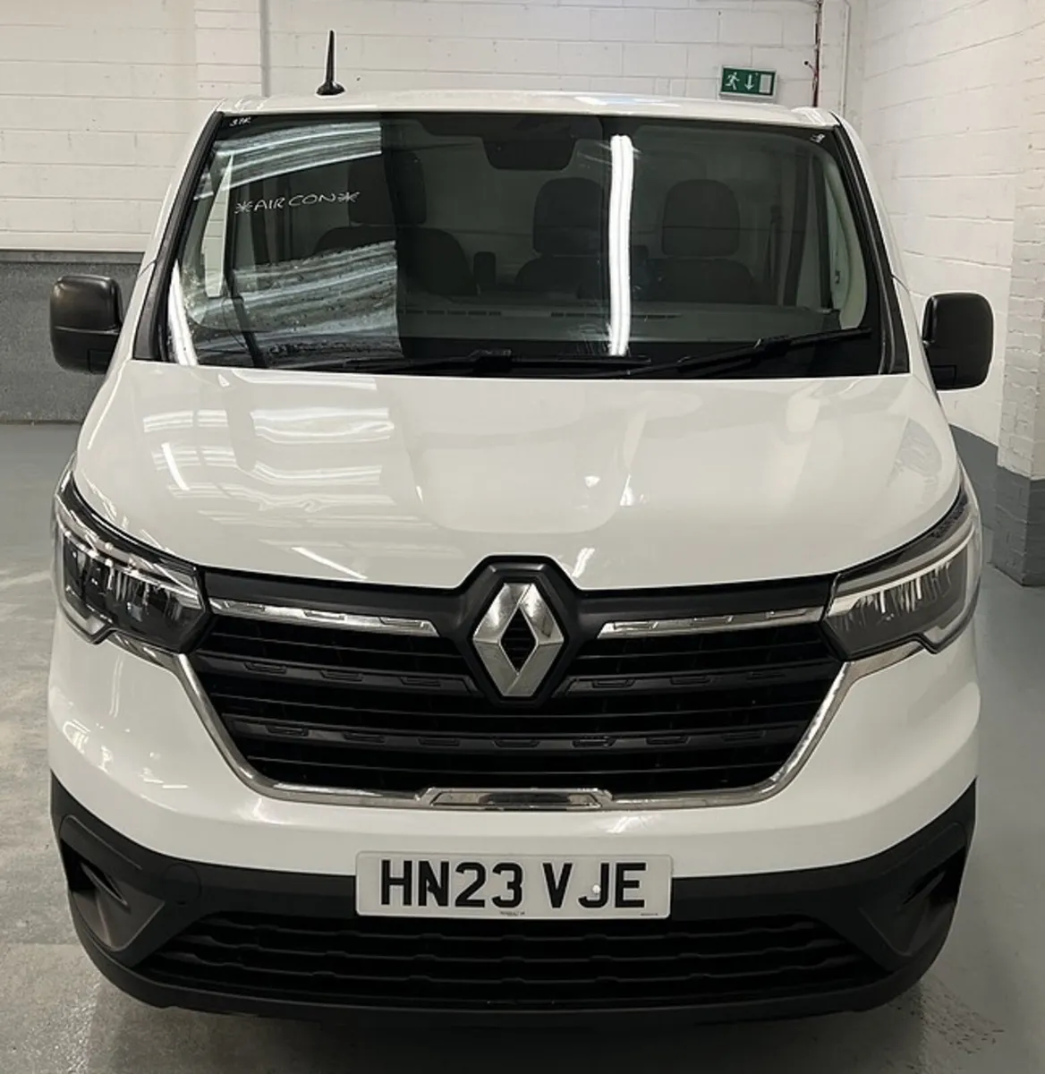 2023 Renault Trafic Panel Van - Image 1