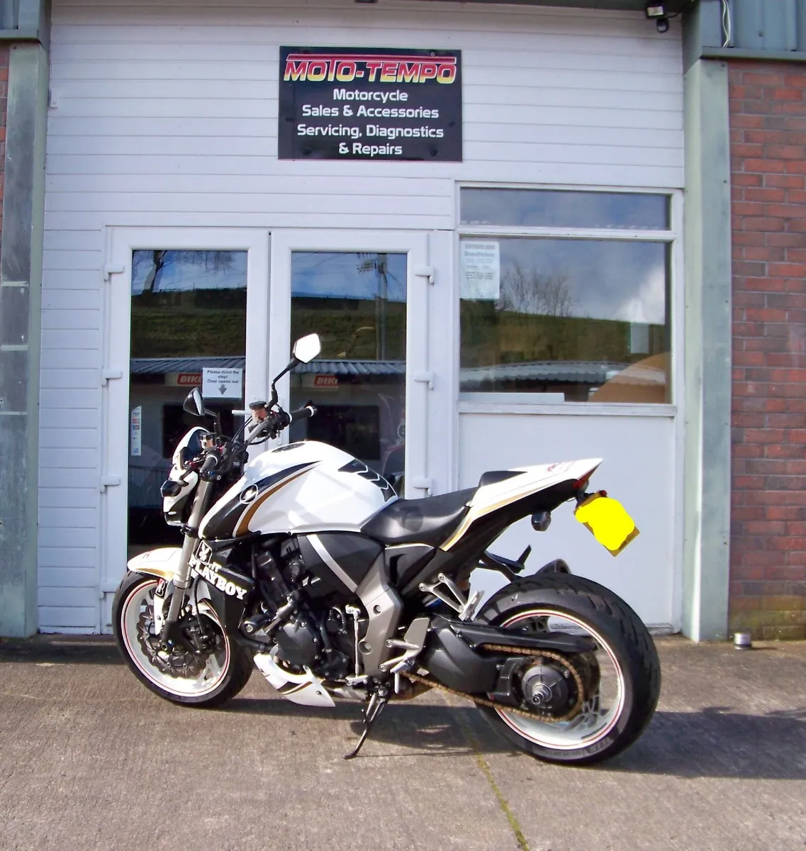 2010 Honda CB1000R   CB1000 R - Image 3