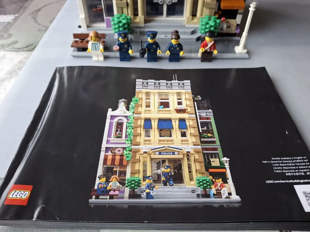 Lego Creator Expert Police Station - Image 4