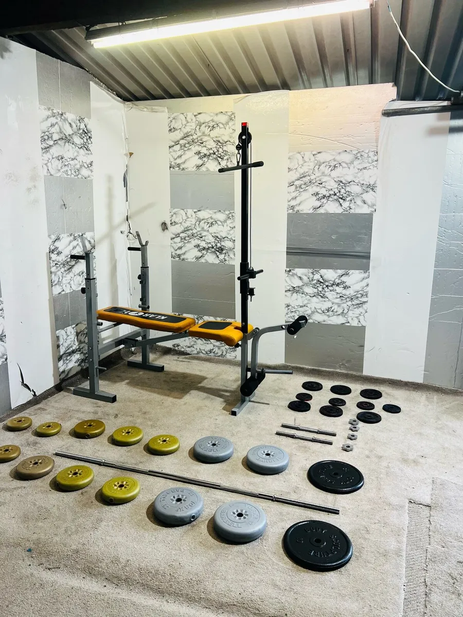 bench with pulley 70Kg weights bar dumbbells - Image 2