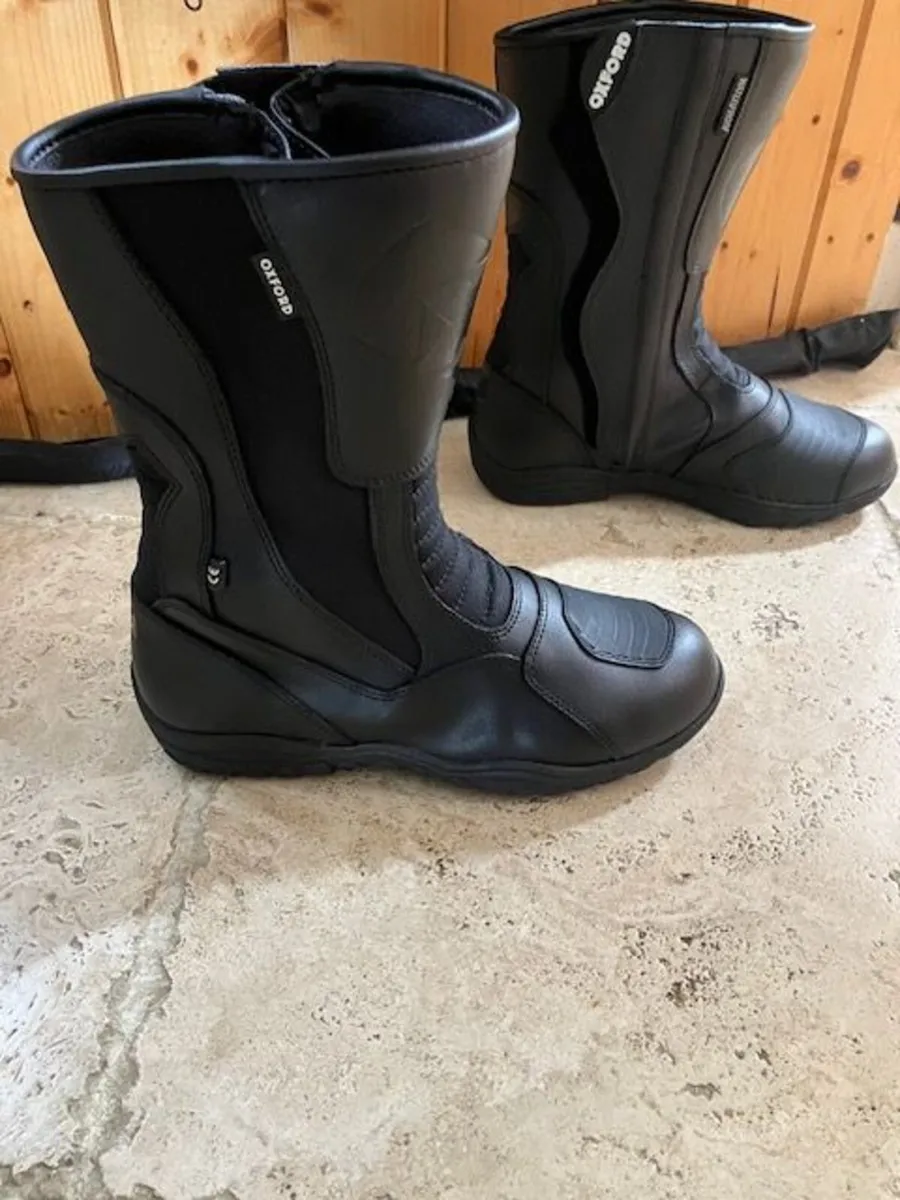 All for €250 Oxford Jacket, Trousers, Boots & Glov - Image 3