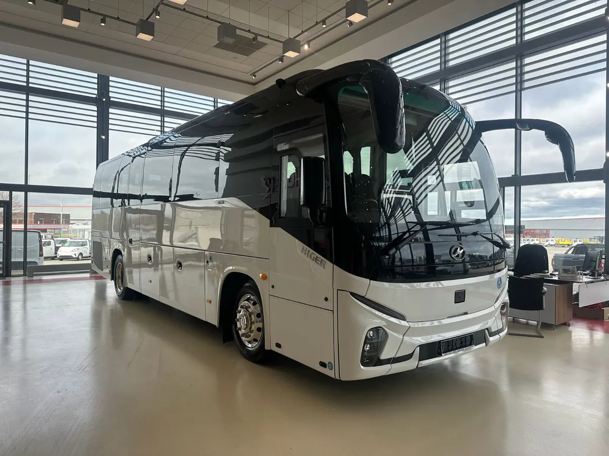 New Higer V Series - V10 ( Wheelchair Accessible ) - Image 1