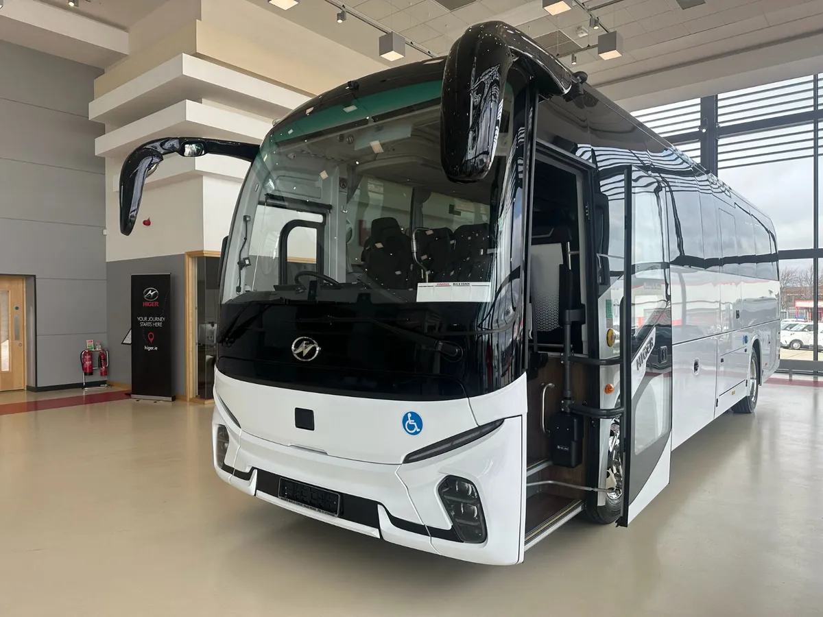 New Higer V Series - V10 ( Wheelchair Accessible ) - Image 2