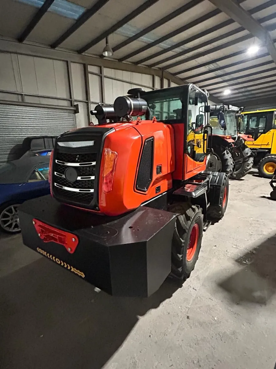 Rough Terrain Forklift - Image 3