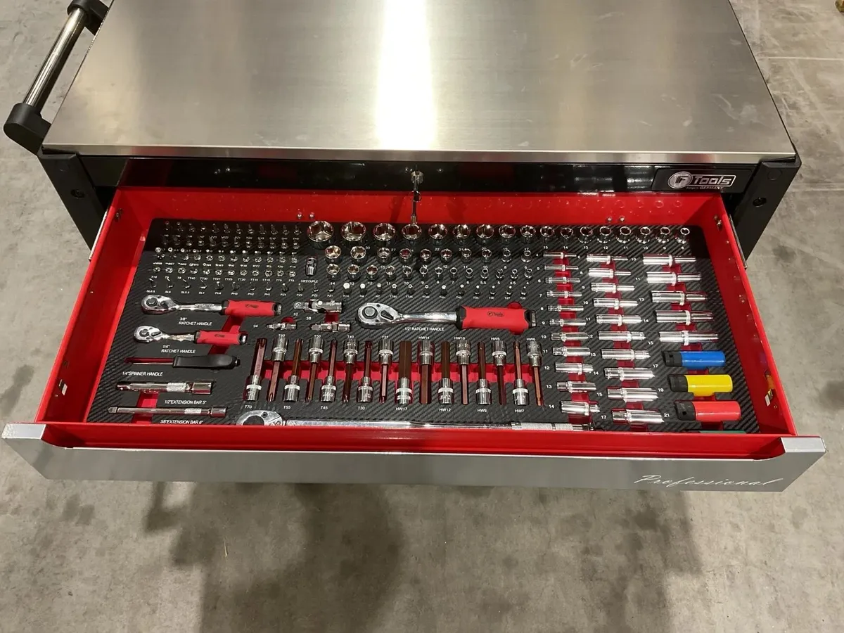 NEW 2026 12 DRAWER TOOL CHEST FULL OF TOOLS - Image 2