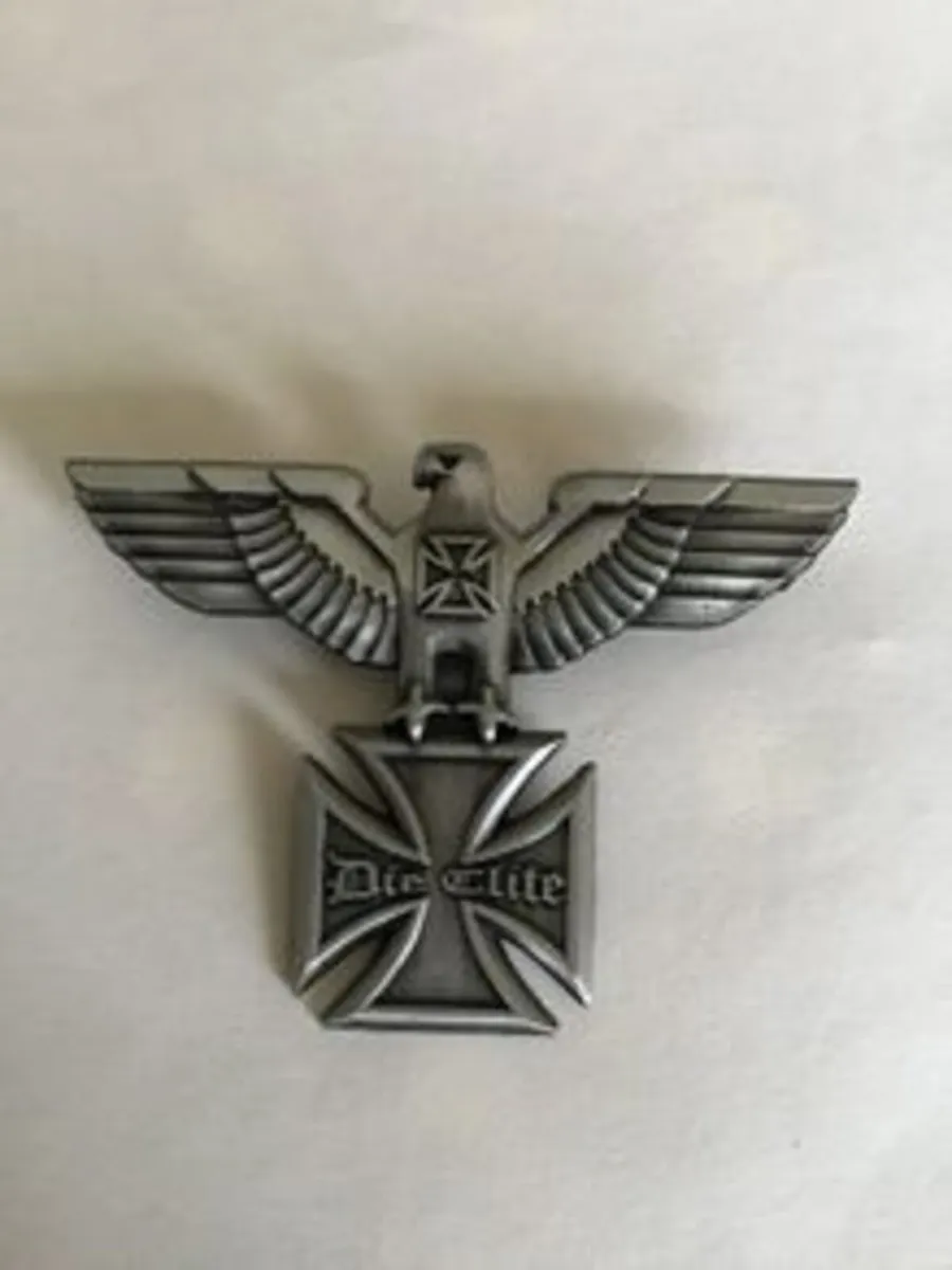 WW2 Memorabilia - German Army Elite Badge