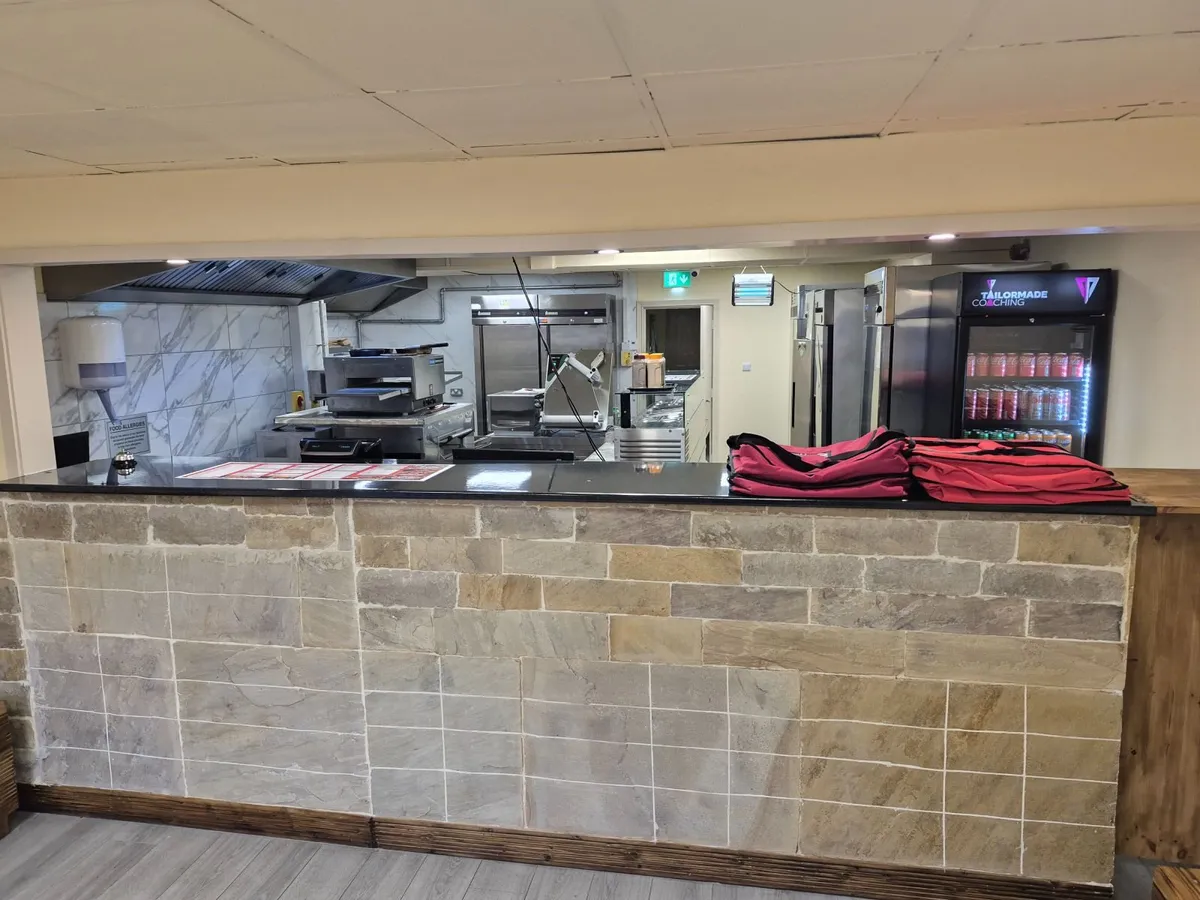 Pizza shop, Takeaway business - Image 3