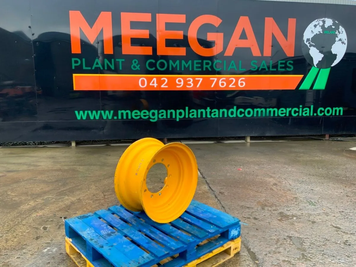 UNUSED VOLVO LOADER  WHEEL RIM....2029t. - Image 1