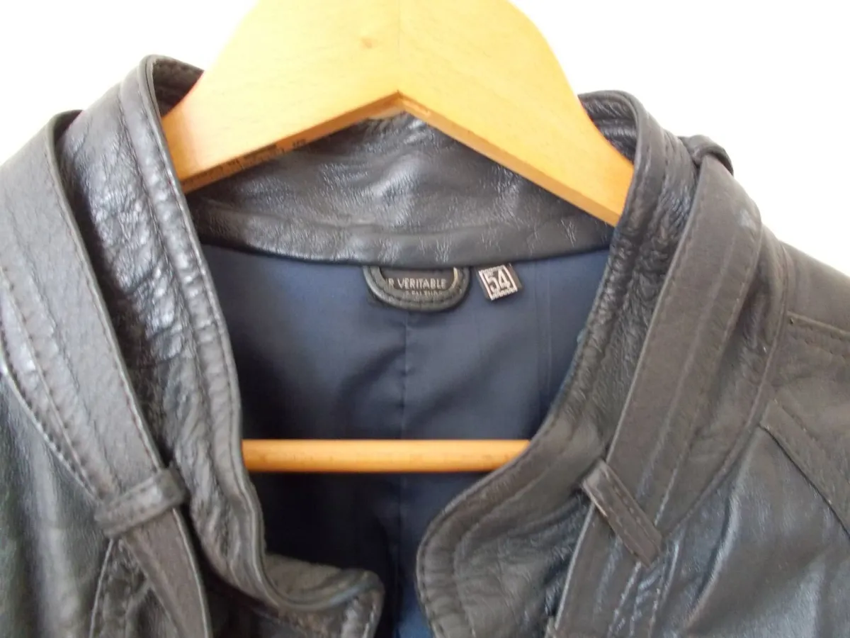 Gent's Black Leather Jacket - Image 2