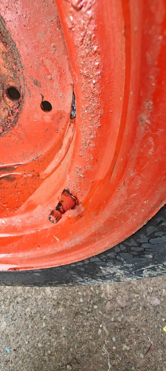 Bridgestone Compact Tractor Tyre - Image 3