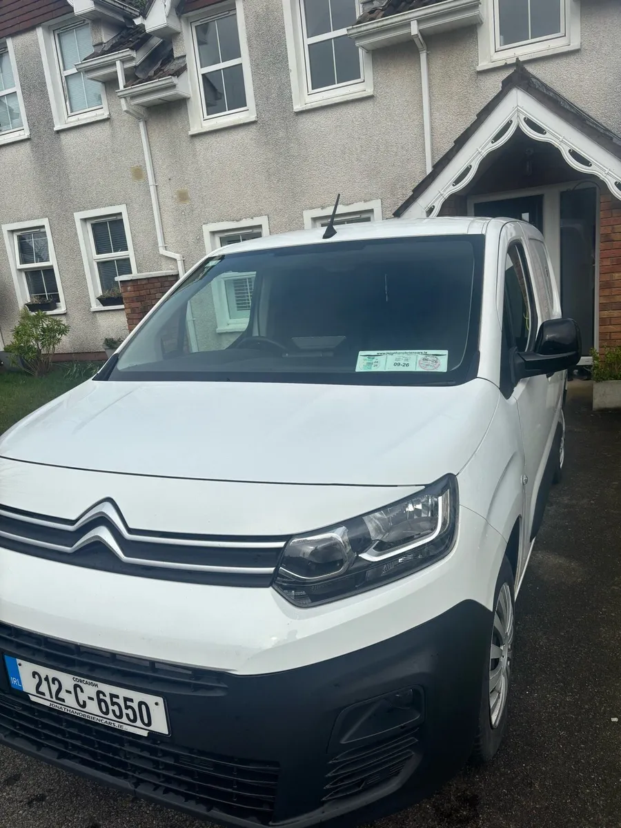 212 Citroen Berlingo 1000 Enterprise Pro BlueHDI - Image 2