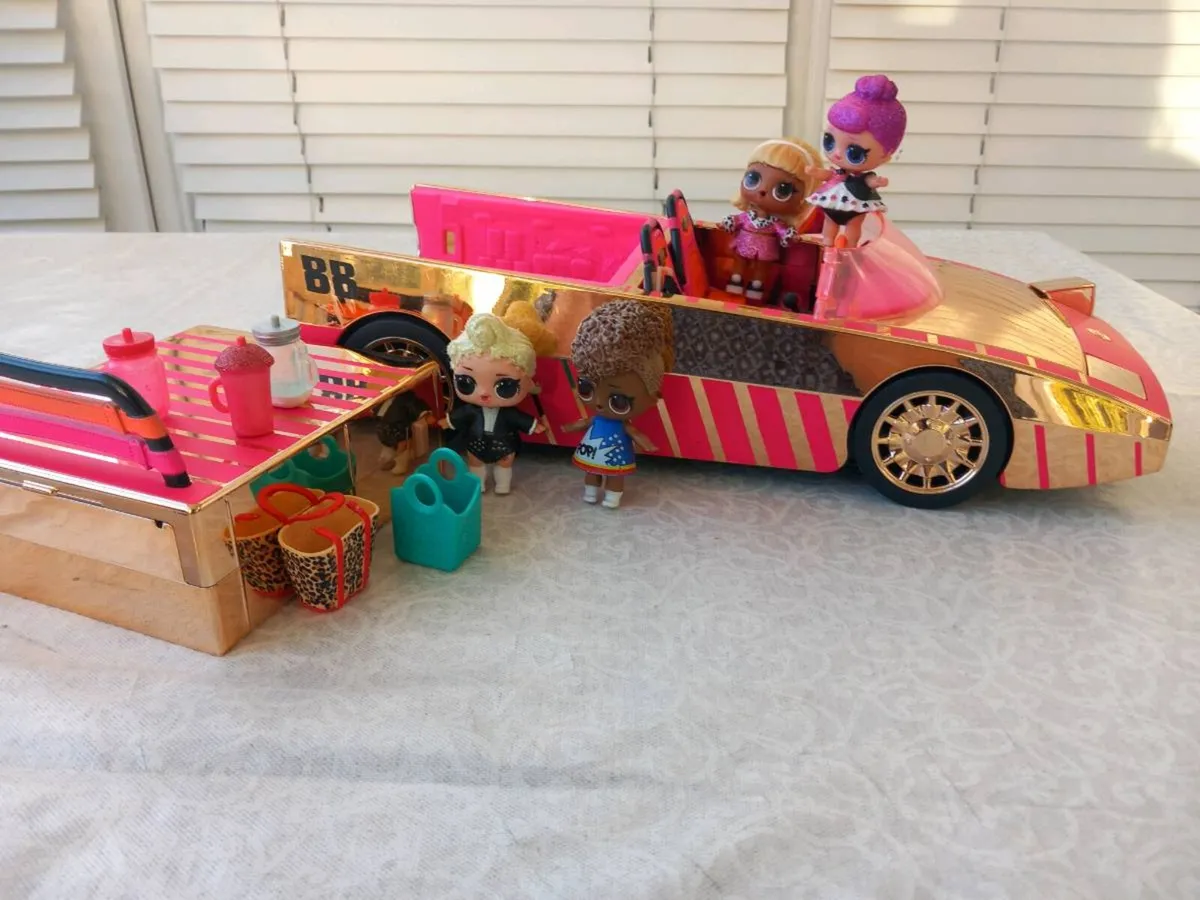 Toys - Image 1