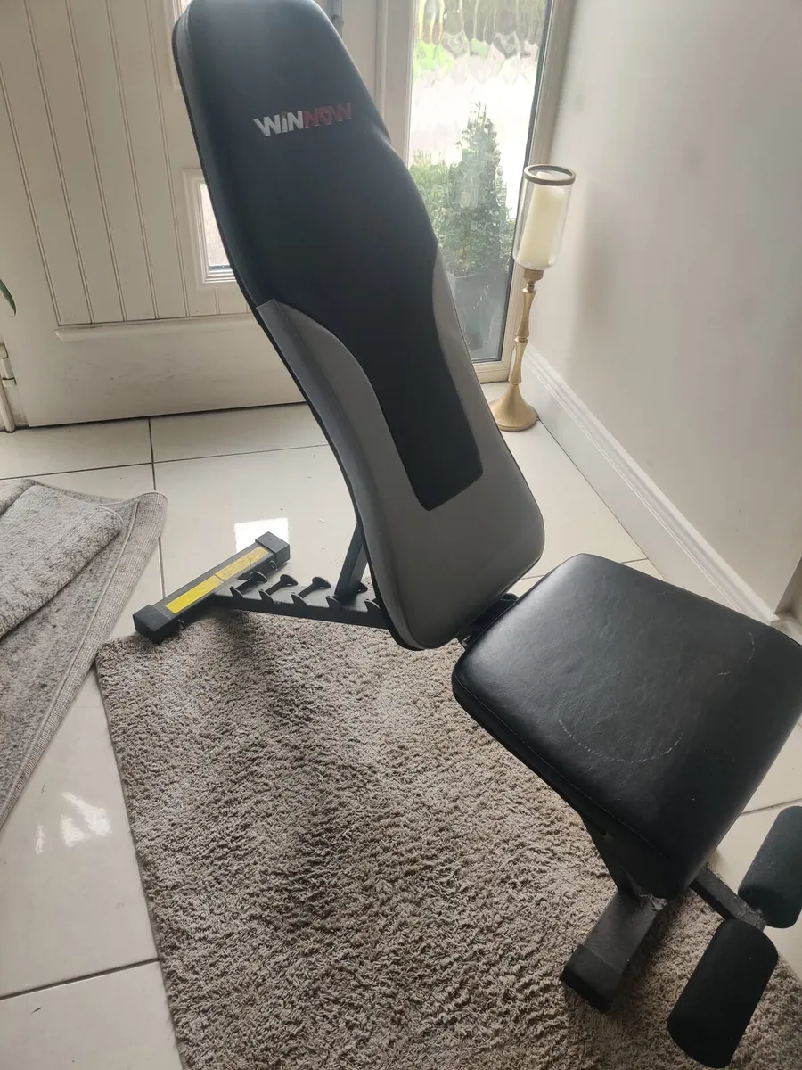 Bench and dumbbells - Image 3