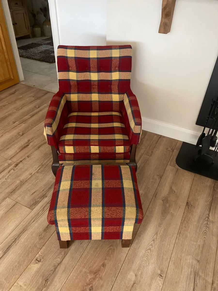 Armchair - Image 1