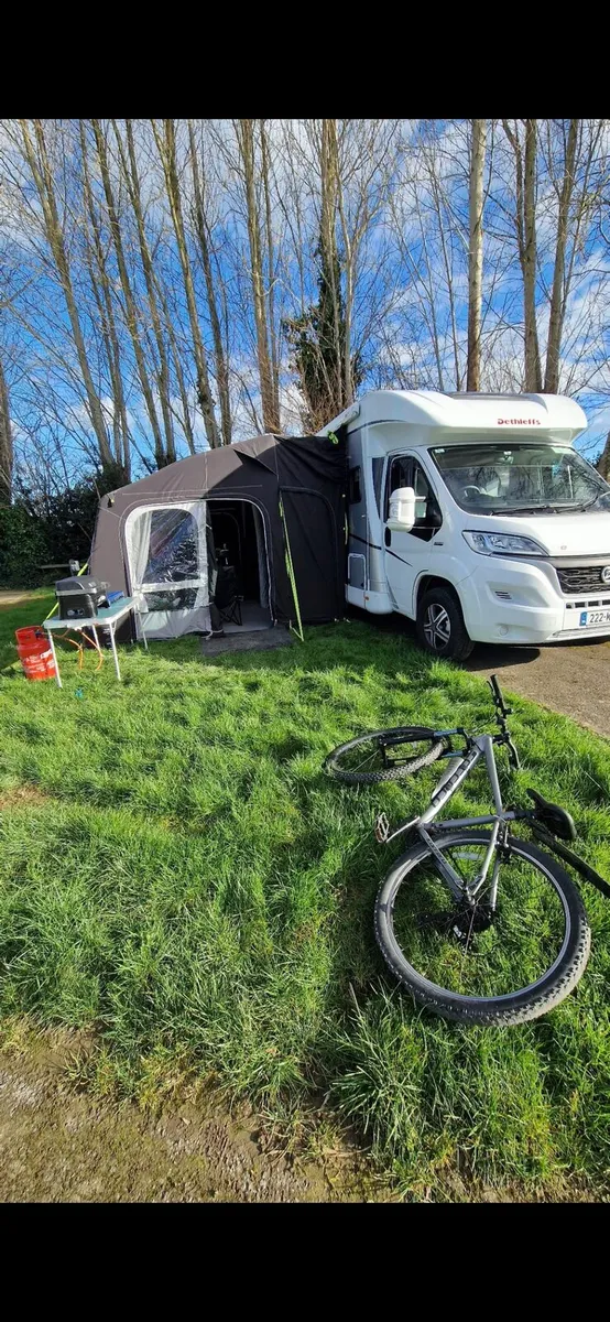 Dethleffs 7017 - Image 1