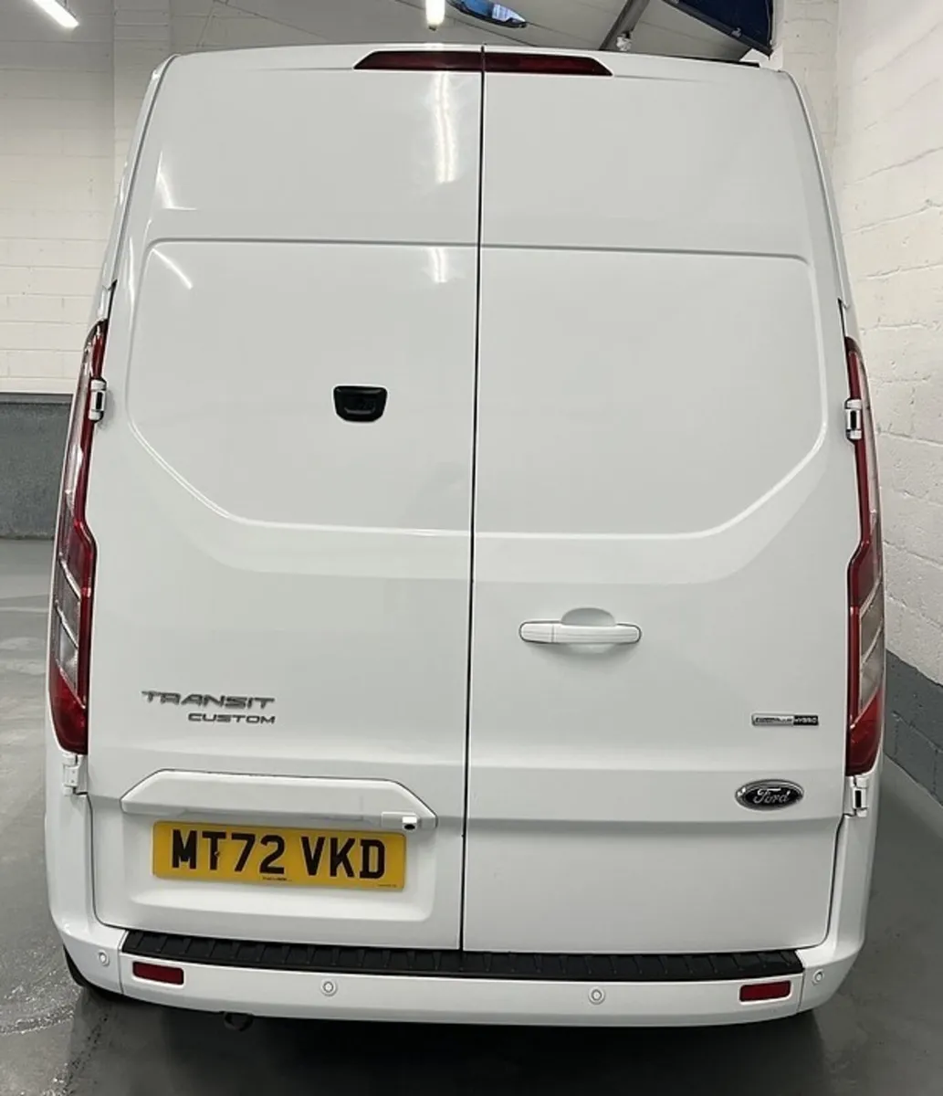 2022 Ford Transit Custom Panel Van - Image 3
