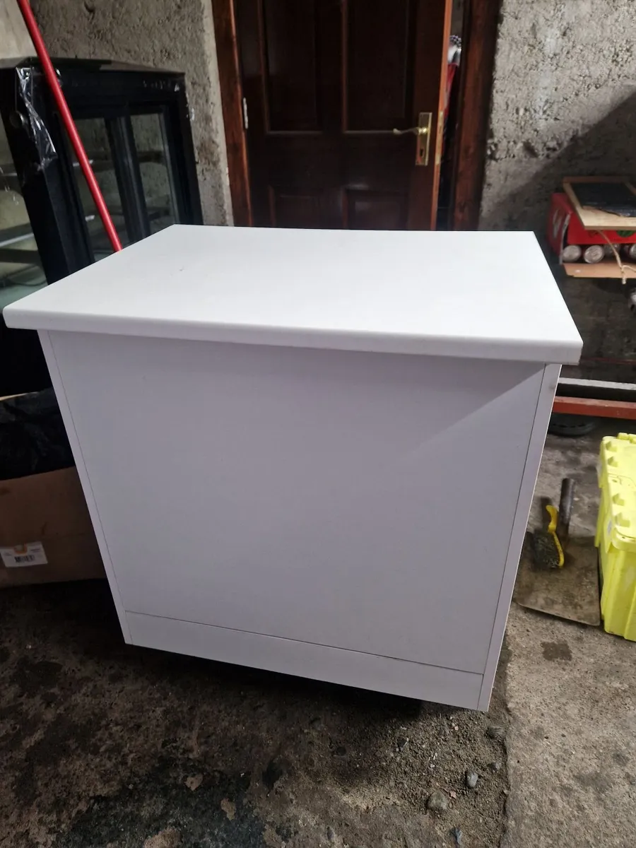 Catering equipment, ice cream freezer, industrial - Image 4