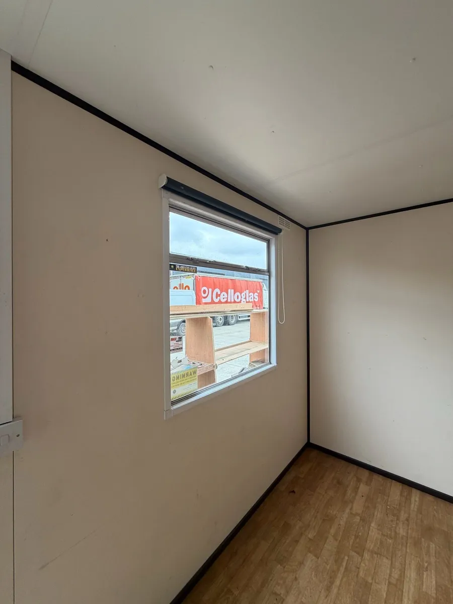 20x10 office for sale - Image 2