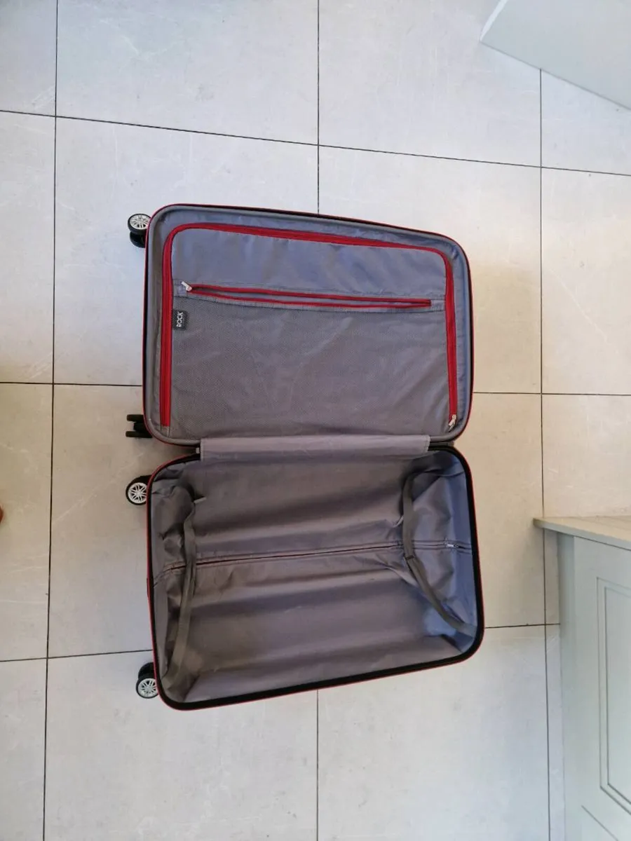 Rock suitcase - Image 3