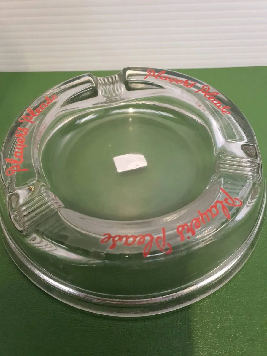 Bar memorabilia - Image 3