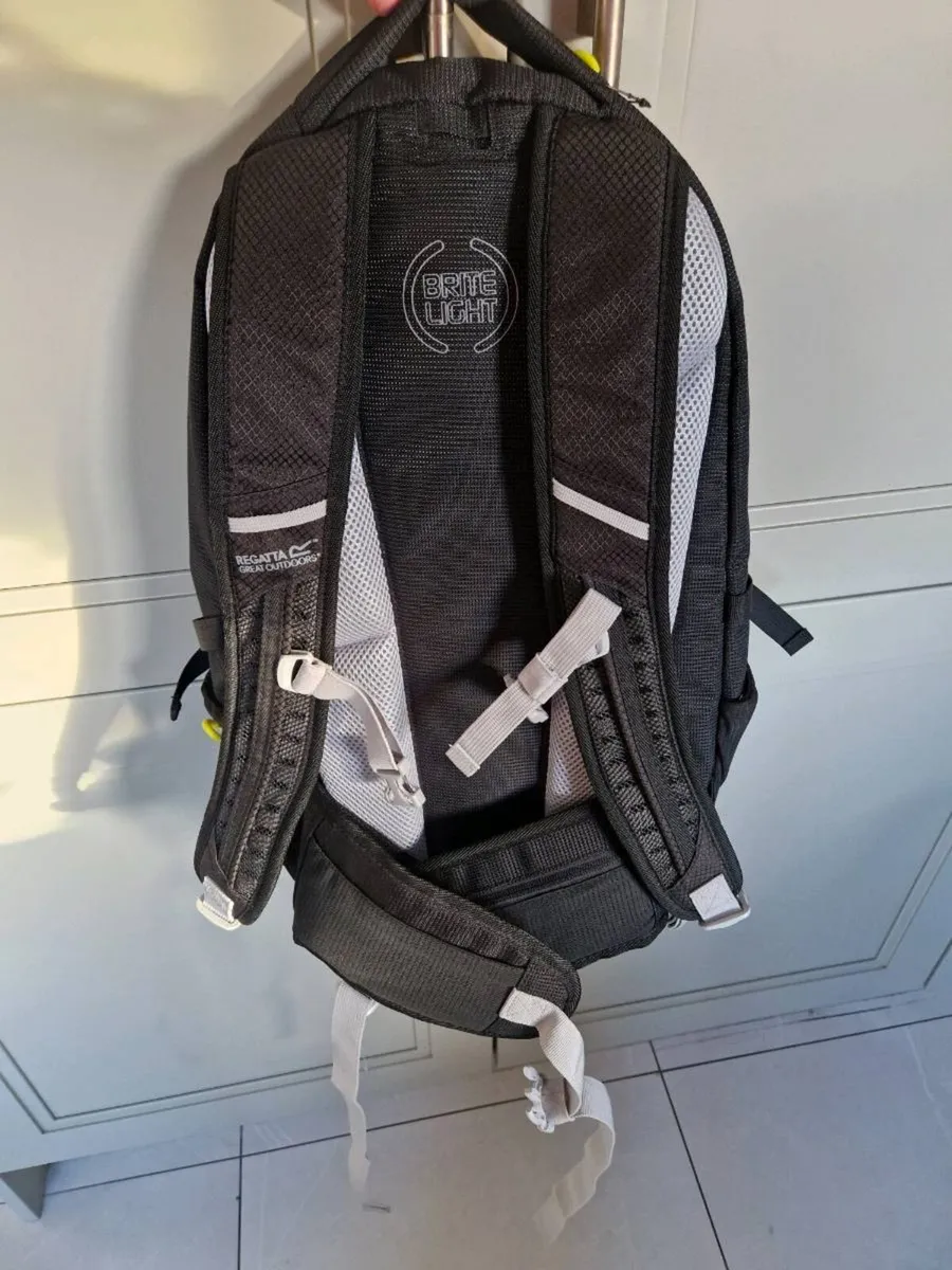 Regatta Backpack - Image 2