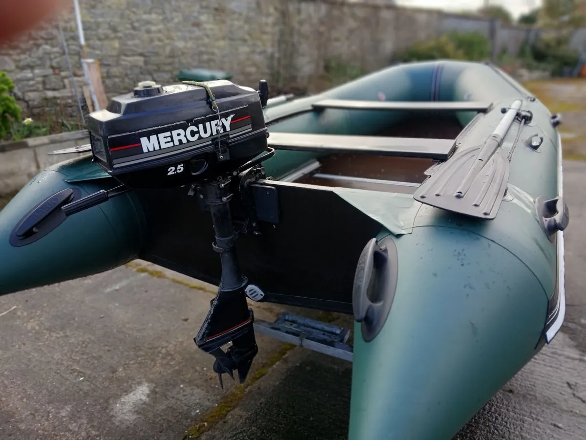 Inflatable boat - Image 1