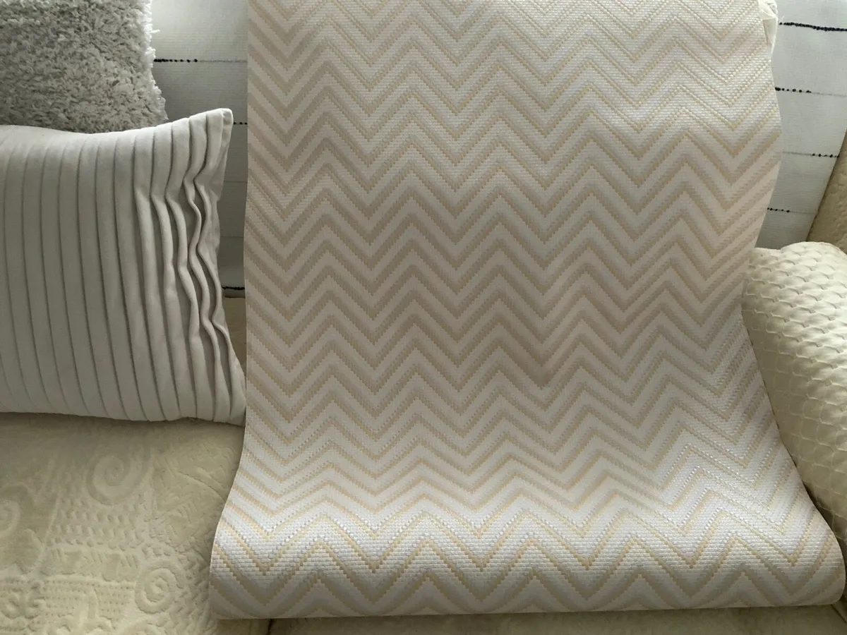 Wallpaper x 4 - Image 1