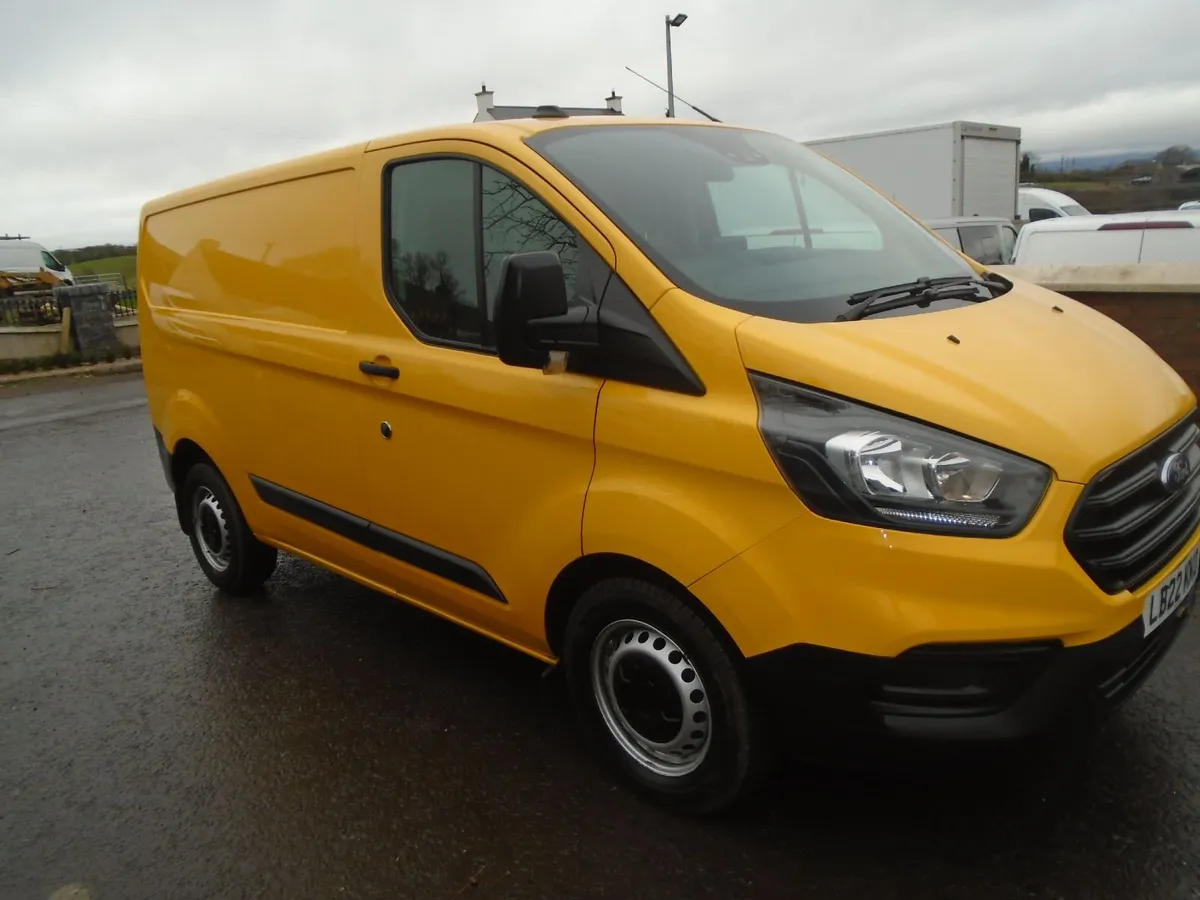 2022 Ford Transit Custom 340 SWB FR 130HP. - Image 1