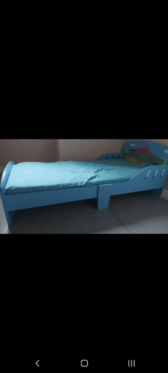 Kid's bed - Image 1
