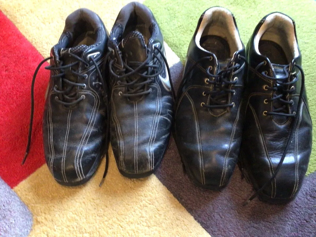 Golf shoes