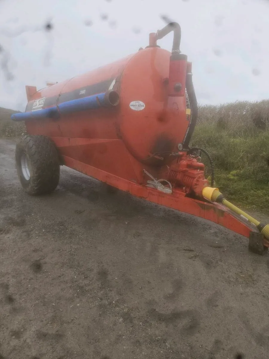Hi-spec Slurry tanker - Image 3