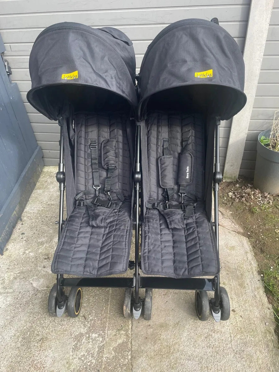 Erza twin stroller - Image 1