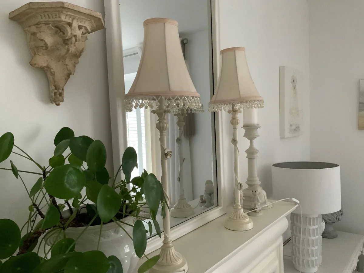 Table lamps x 2. - Image 1