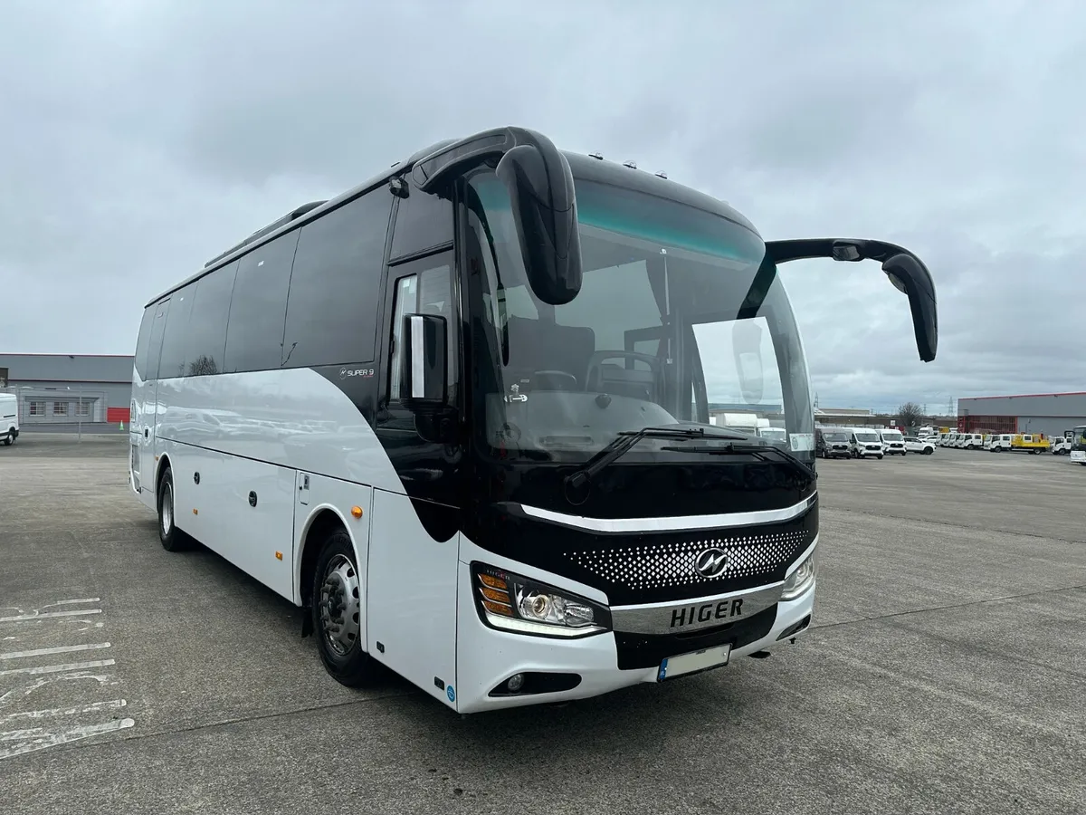 2022  Higer Super 9 - Image 2