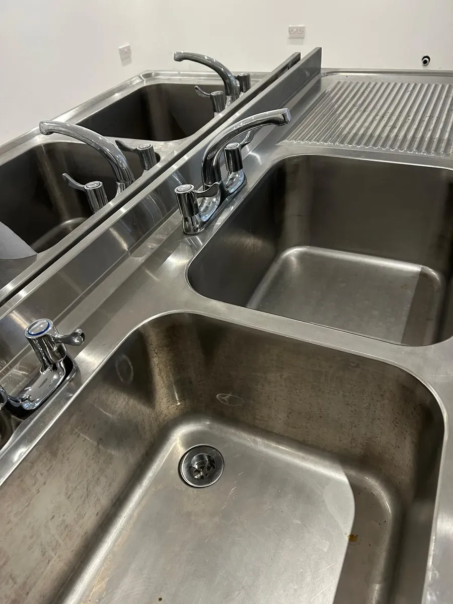 Staneless steel cabbinet double sink unit complete - Image 2