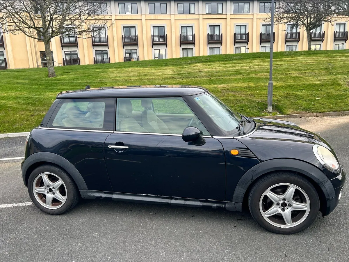 2007 Mini Cooper 1.6 Petrol - Image 2